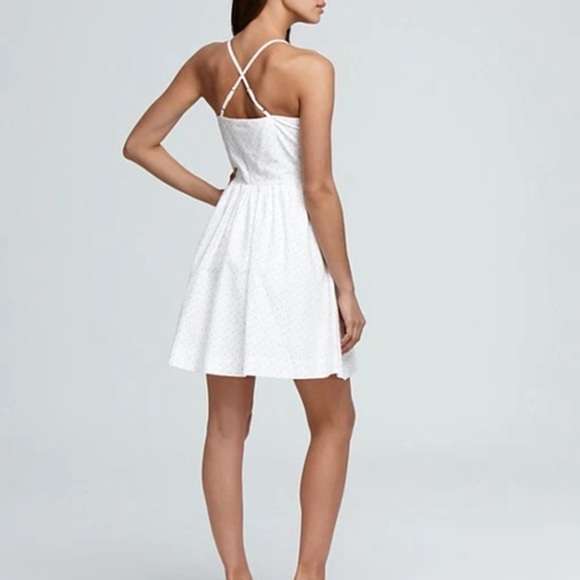 Lilly Pulitzer Alexi Resort white clip dot front zip
Dress size 6 - Picture 2 of 11